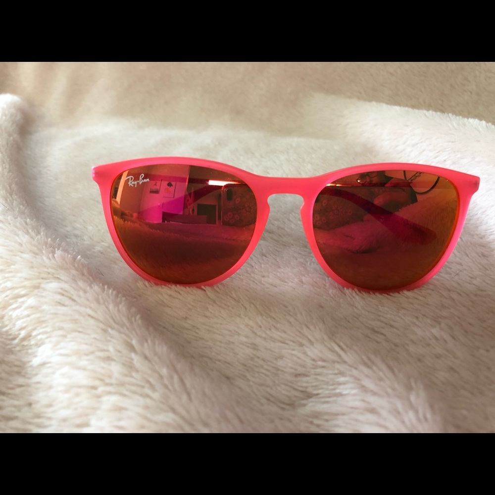 Girls Ray Bans